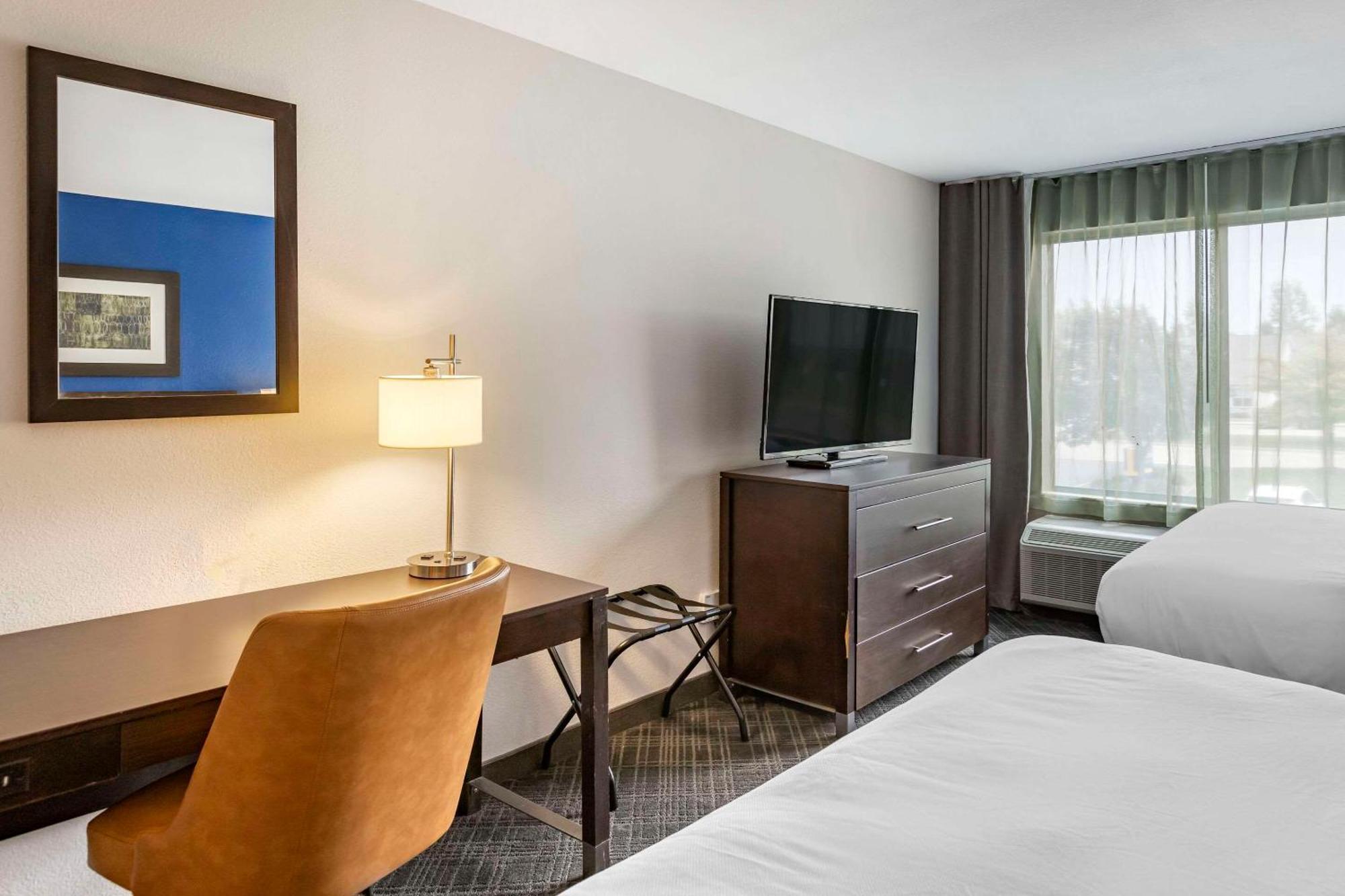 Comfort Inn & Suites Grand Blanc-Flint Ngoại thất bức ảnh
